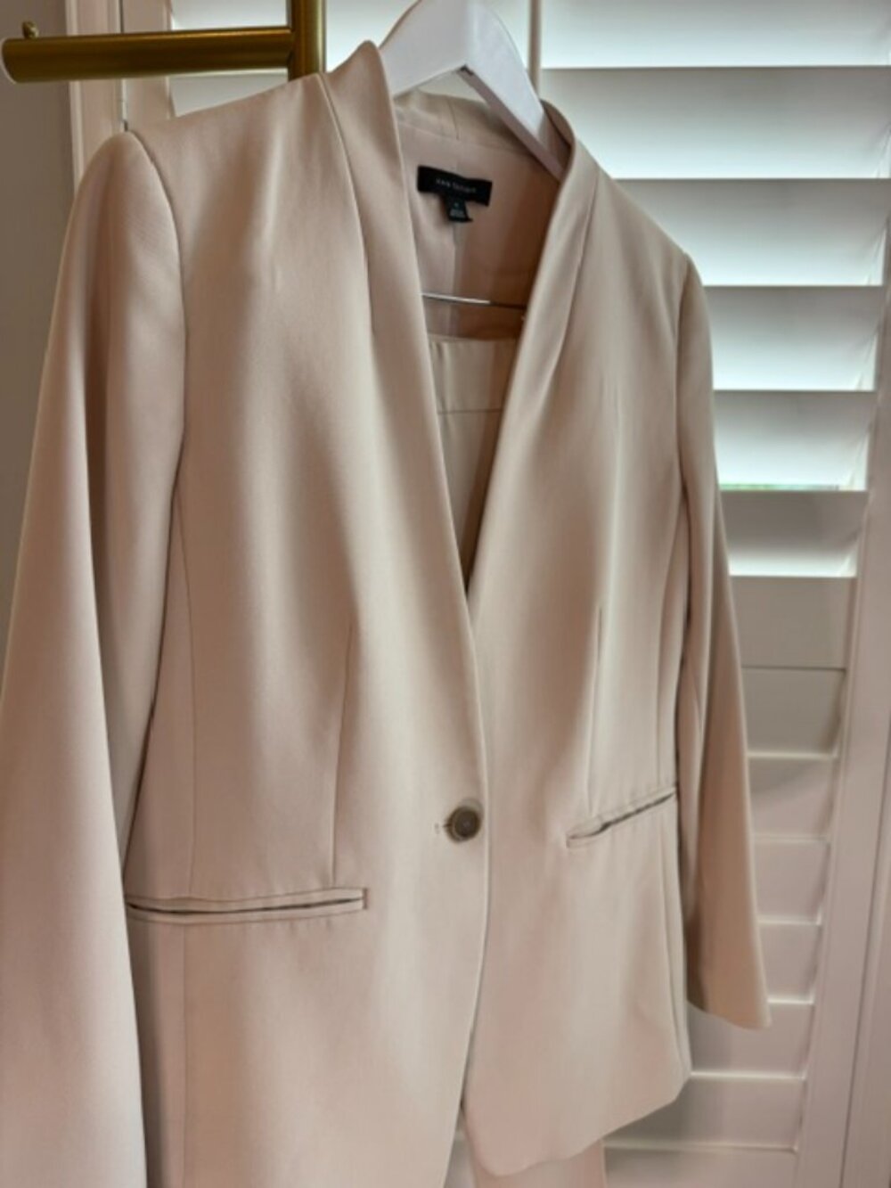 Ann Tylor Ivory Cream Blazer & Pants Suit Set Size 10